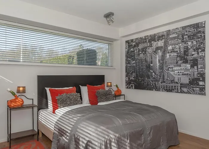 Hazegrietje 2* 阿纳姆